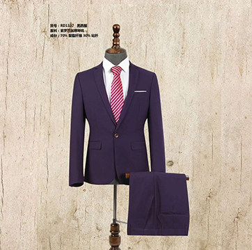 大学生西服定? class=